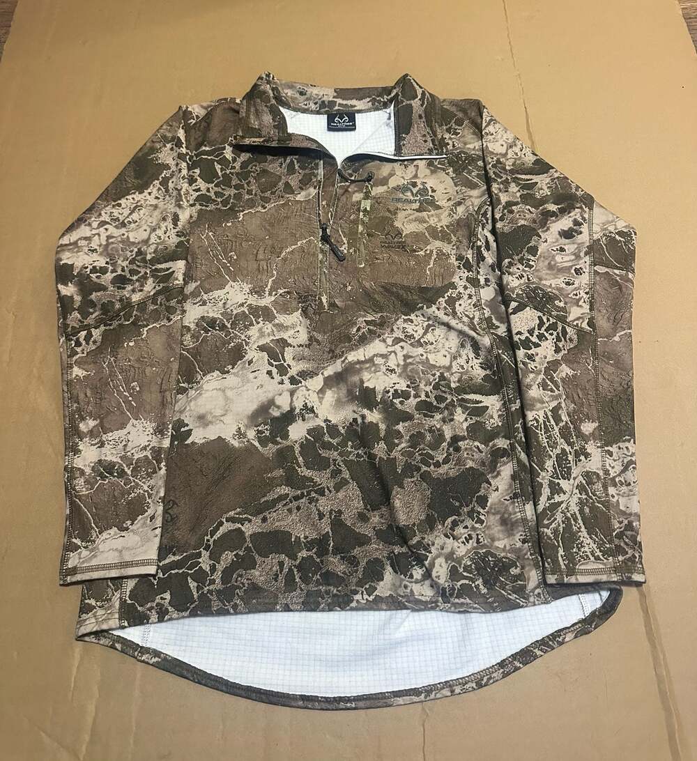 Realtree Camo Quarter Zip Pullover Size Medium